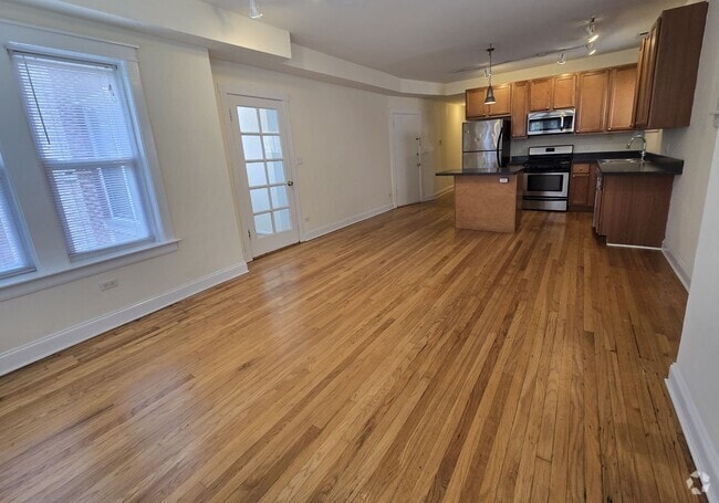 Building Photo - 4926 N Albany Ave Unit 2N Rental