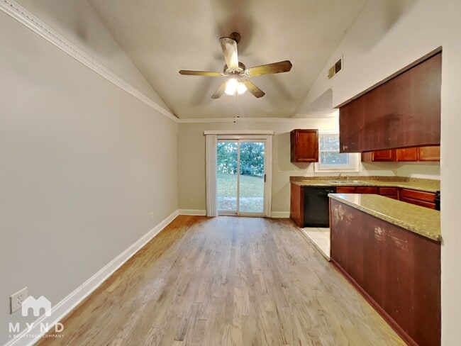 Photo - 1652 Carrie Farm Ln NW