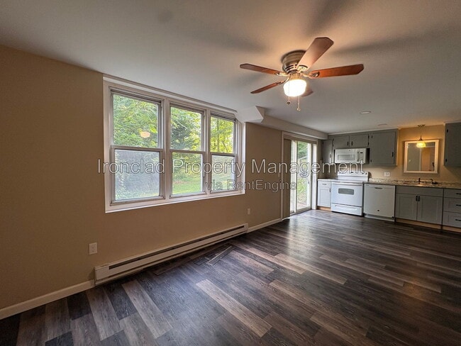 Photo - 1185 Randolph Rd Unit Back Apartment