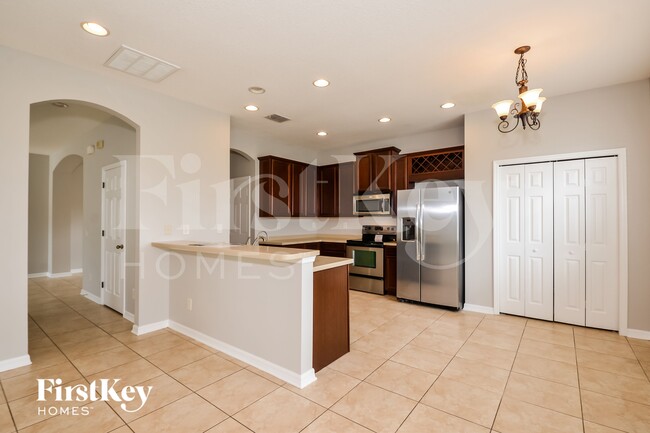 Photo - 10205 38th Ct E