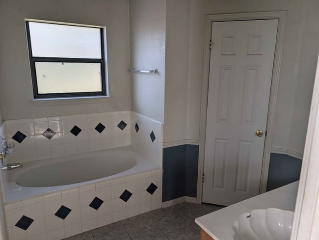 Photo - 1506 Margaret Lee St