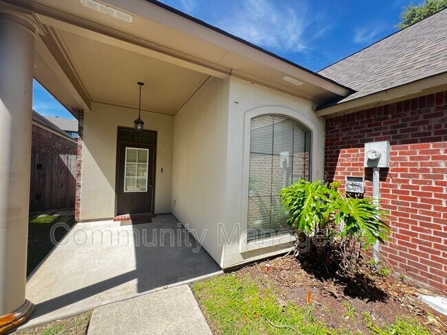 Photo - 610 Spring Cove Dr