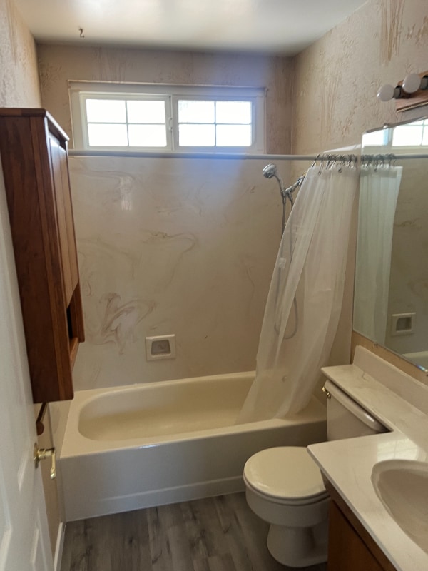 Photo - 2090 Blackwood Dr