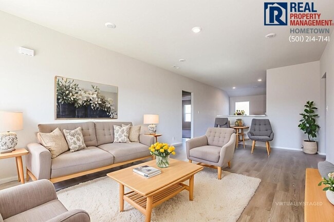 Photo - 19 Curly Leaf Ln