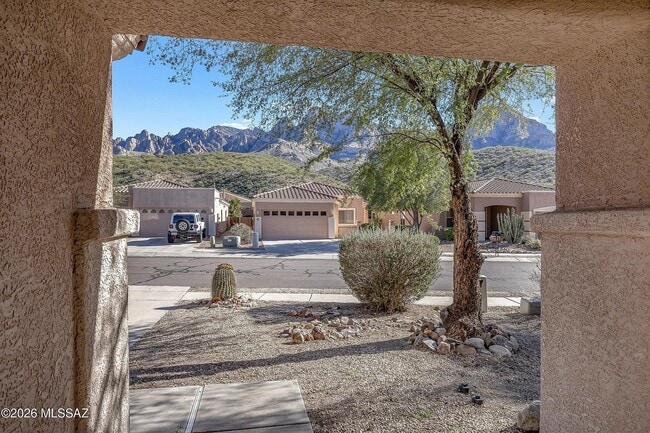 Photo - 2221 E Stone Stable Dr