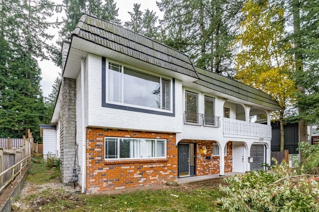 Photo - 15398-15328 28 Ave