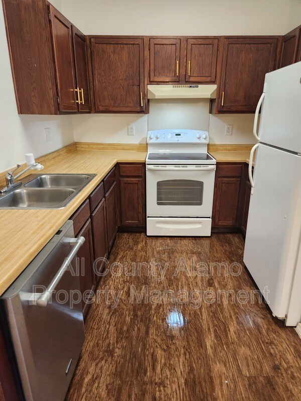 Photo - 3443 Ridge Smoke