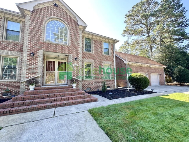 Photo - 948 Forest Lakes Cir