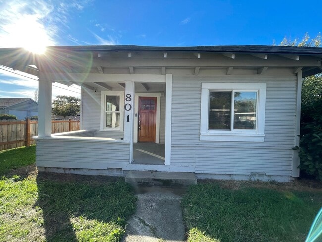 Photo - Charming 2 Bed 1 Bath Medford Home