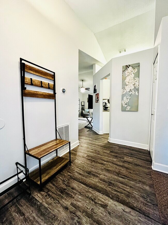 Photo - 11 Brindlewood Dr