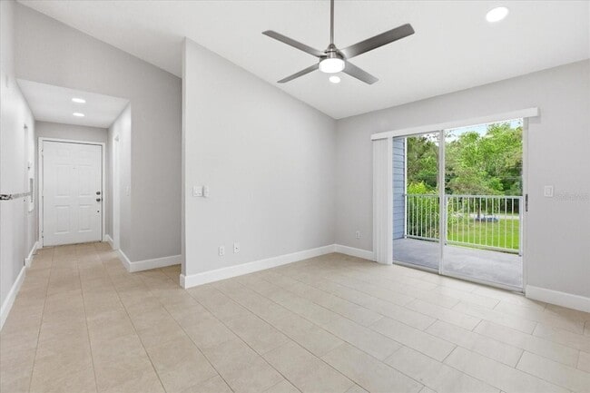 Photo - 2504 Grassy Point Dr Unidad 204