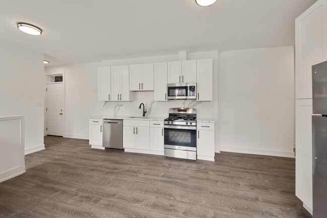 Photo - 3058 W Cortland St Unit 101