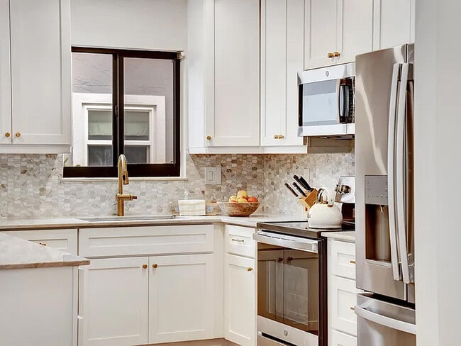 Photo - 1113 Rainwood Cir