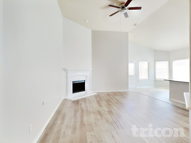 Photo - 1212 Ashley Dr