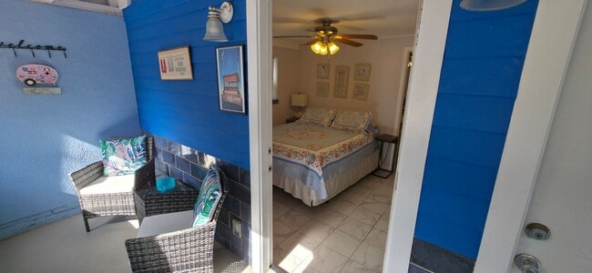 Photo - 1915 Avenue O 1/2 Apartamento Unidad REAR  A