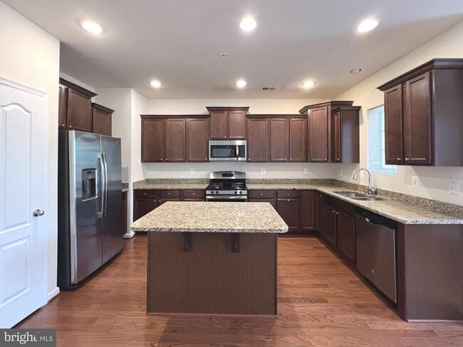 Photo - 1009 Red Clover Rd