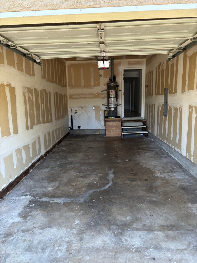 Photo - 6031 Bourbon Dr