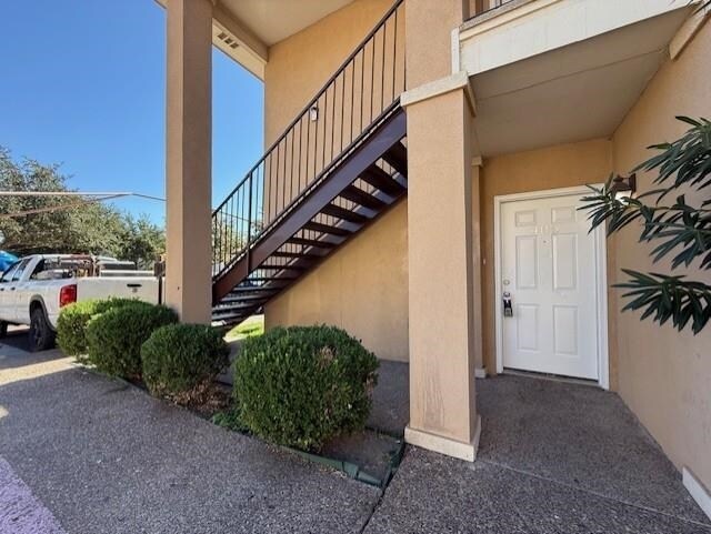 Photo - 2720 Camelot Dr Unidad 405