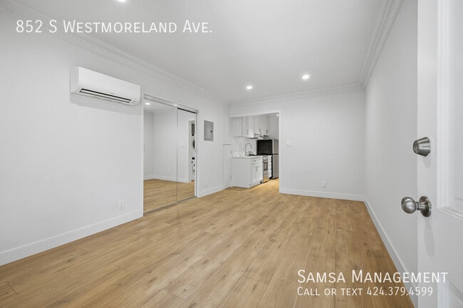 Photo - 852 Westmoreland Ave