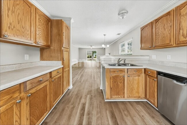 Photo - 73 W Morningside Dr