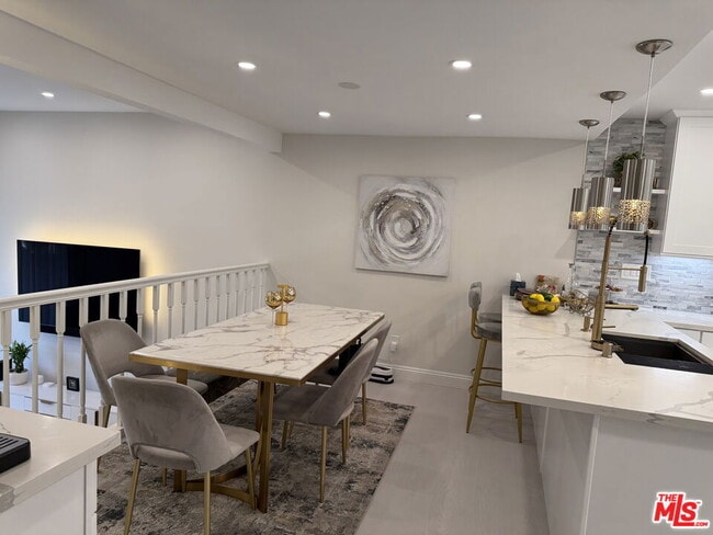 Photo - 13218 Fiji Way