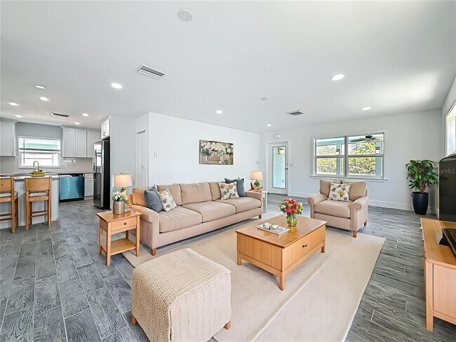 Photo - 3768 Arkansas Ave NE