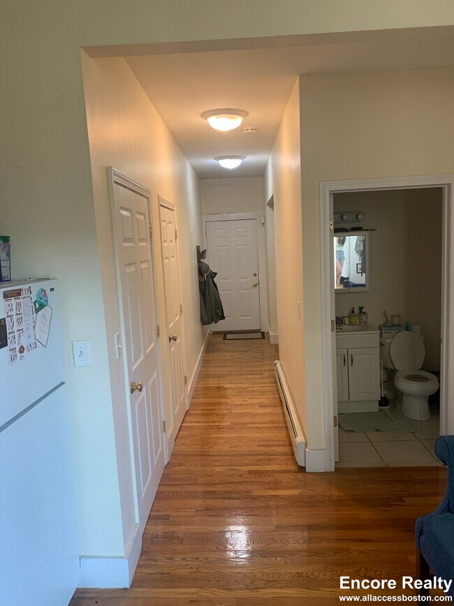 Photo - 46 Florence St Unit 7