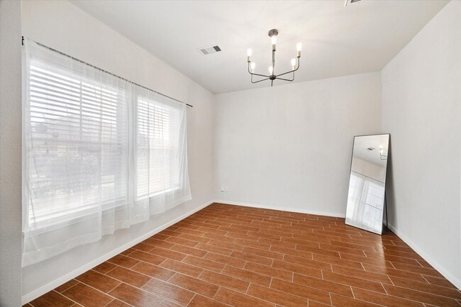 Photo - 20566 Sycamore Crest Ln