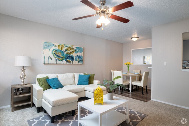 Interior Photo - San Marin