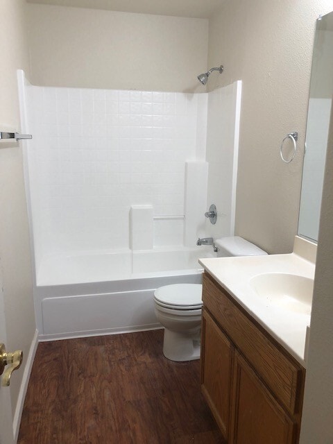 Photo - rh4049ArthurAsheCir Unit 4051