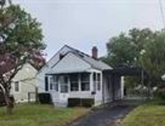 Photo - 1015 Camden Ave