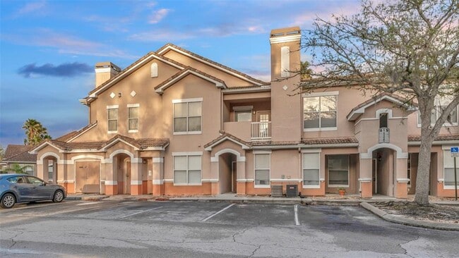 Photo - 18023 Villa Creek Dr Unit 18023