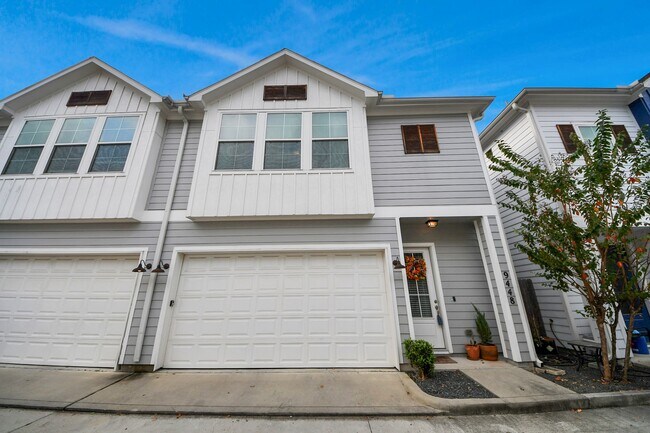 Photo - 9448 Kerrwood Ln