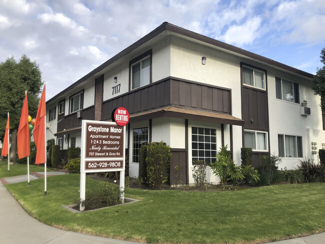 Graystone Manor - Graystone Manor Apartments