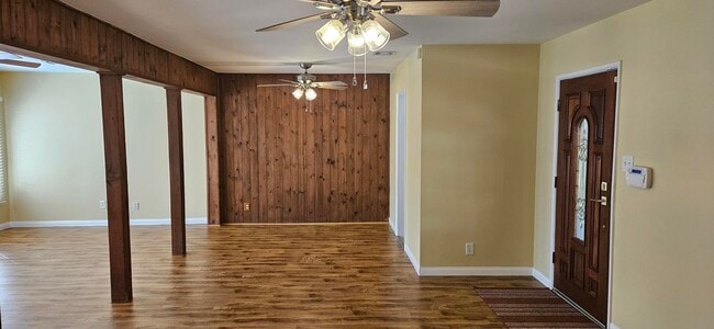 Photo - 6916 Murietta Ave