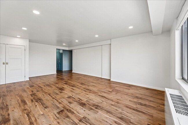 3315 Wisconsin Ave NW Unit 407