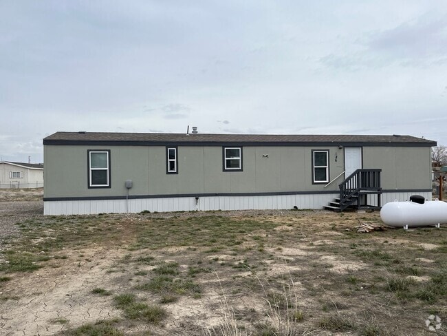 Building Photo - Cute 2 bedroom/1 bath singlewide mobile ho... Rental