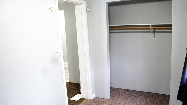 Photo - 316 3rd Ave W