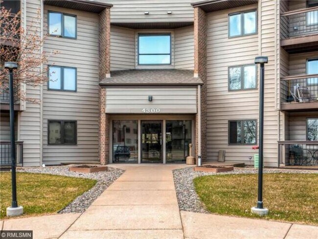 Apartments For Rent In Plymouth Mn Forrent Com