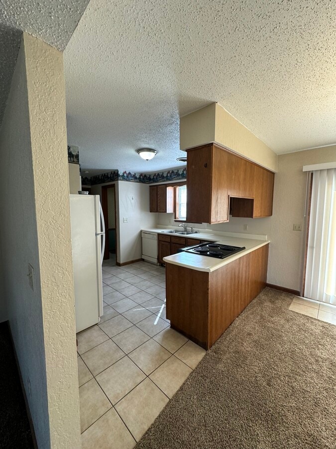 Photo - 109 N Pindwood Ln