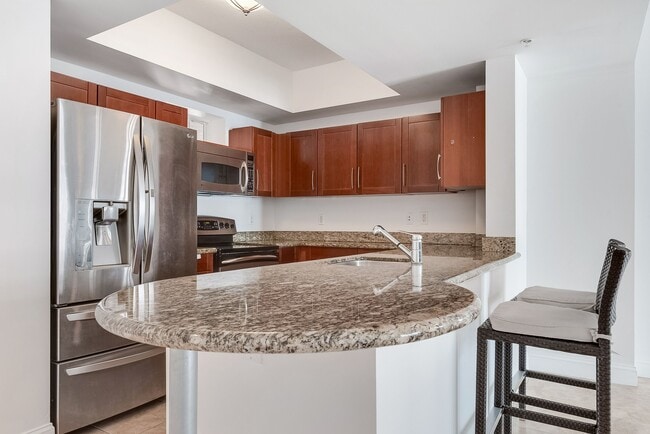 Photo - 7270 SW 89th St Unidad # C403 Rental