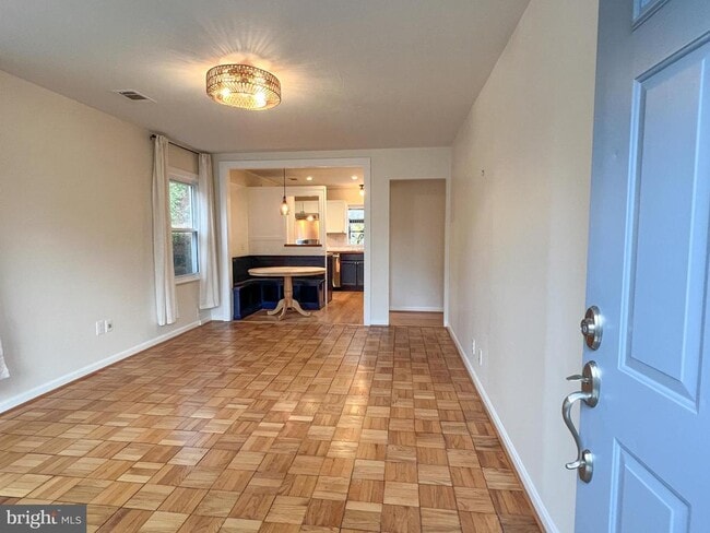 Photo - 3000 Edgewood Rd