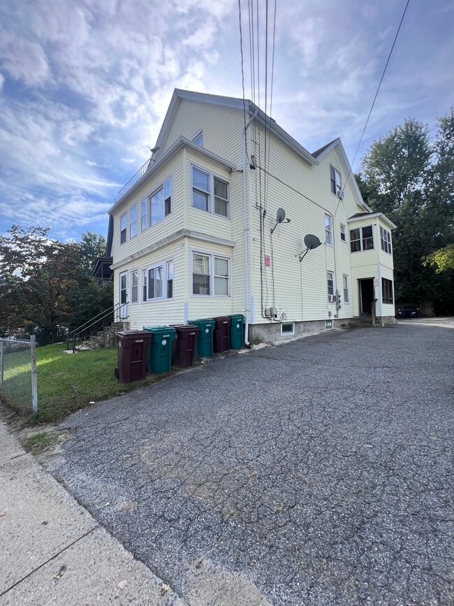 Photo - 236 Mason St Unit Third floor