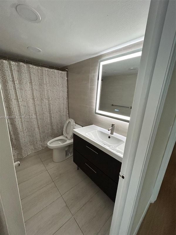 Photo - 9461 Evergreen Pl Unidad 303