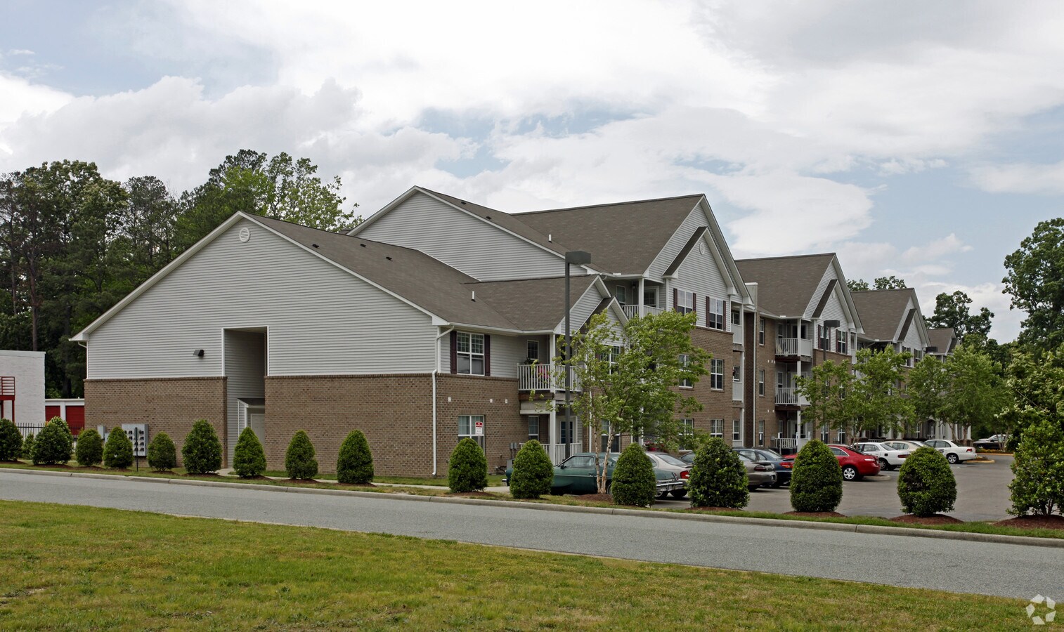 Photo - Checed Warwick