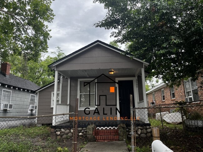 Photo - 3504 Haslam Ave House