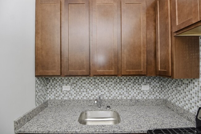 Photo - 555 W Arlington Unit 706