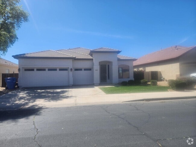 Building Photo - 3410 S 104th Ln Rental