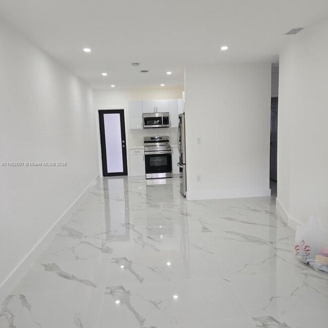 Photo - 3652 NW 5th St