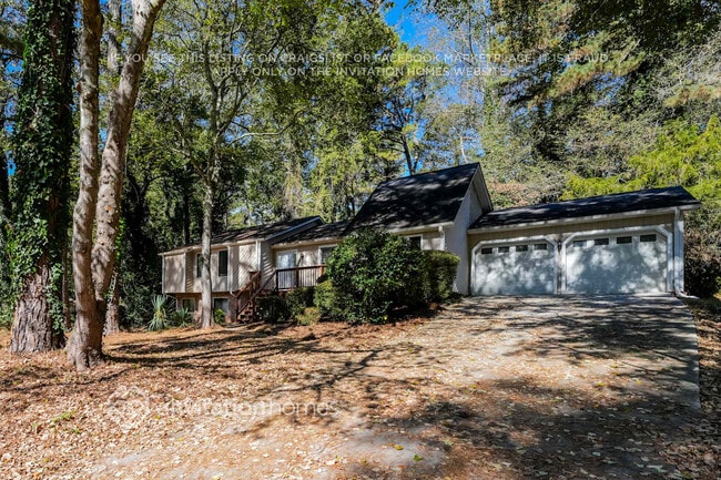 Building Photo - 6514 Woodthrush Way